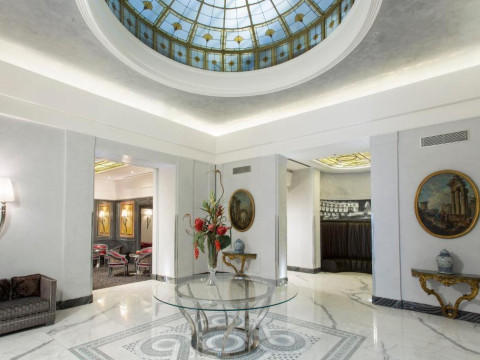 Hotel Artemide