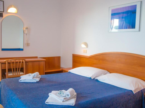 Hotel Ascot