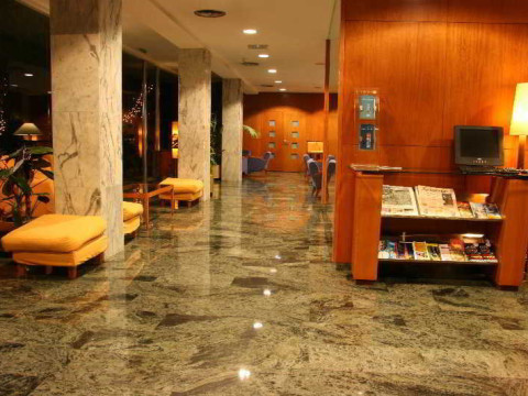 Hotel Astari