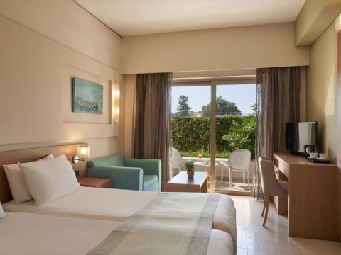 AMALTHIA BEACH RESORT - AGIA MARINA, CHANIA