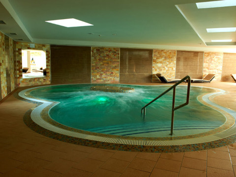 HOTEL ATLANTIS MEDICAL, WELLNESS AND CONFERENCE