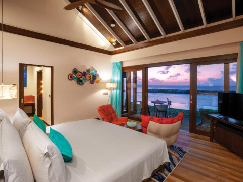Hotel Atmosphere Kanifushi Maldives