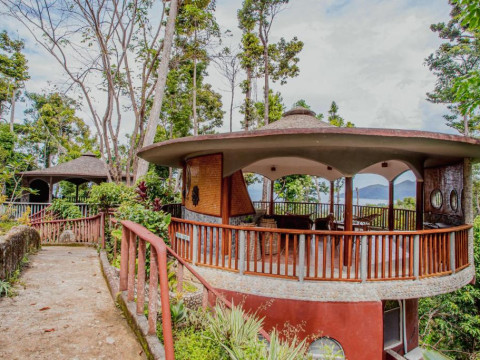 Hotel Atremaru Jungle Retreat
