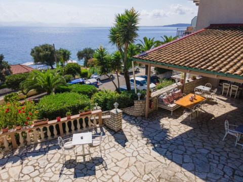Aurora Beach Hotel