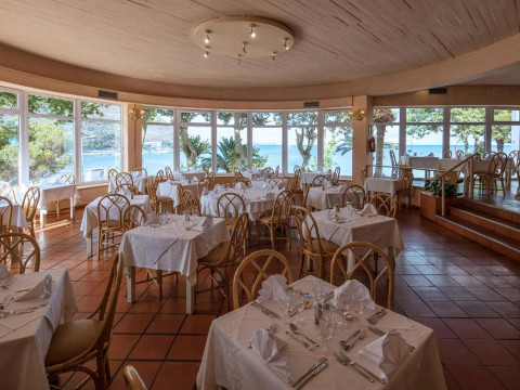 Hotel Baia Madeira
