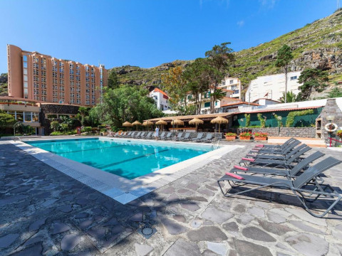 Hotel Baia Madeira