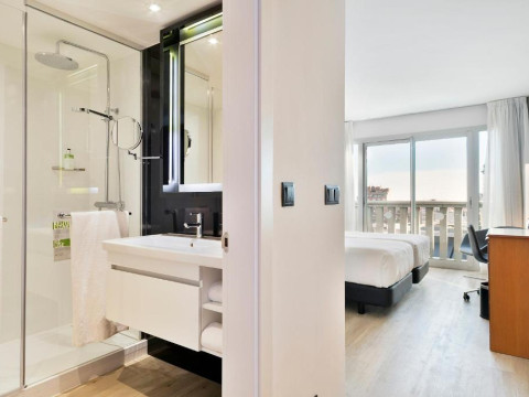 INNSiDE by Melia Barcelona Apolo