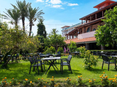 Hotel Belconti Resort