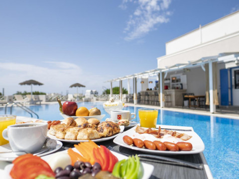 Hotel Bella Santorini
