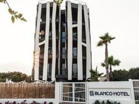 Hotel Blanco