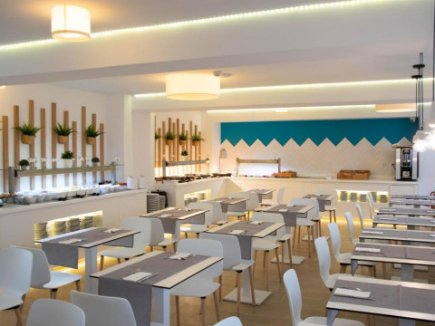 Hotel BLUESEA Arenal Tower - Adults Only