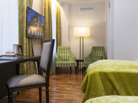 Hotel Bristol