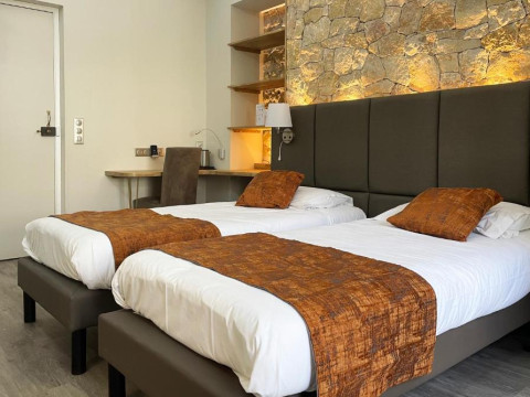 Hotel Busby