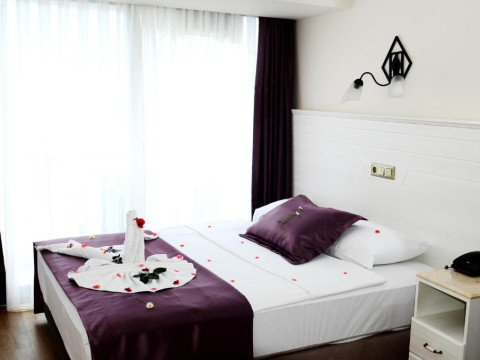 By Karaaslan Inn (ex Ozcelik Hotel)