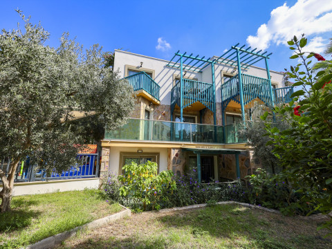 JASMIN BEACH HOTEL