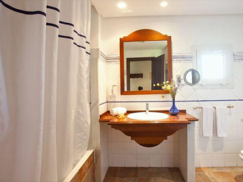 Hotel Cala Sant Vicenç - Adults Only + 16