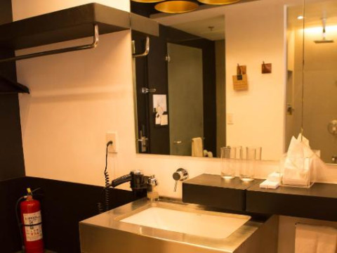 Hotel Canvas Boutique