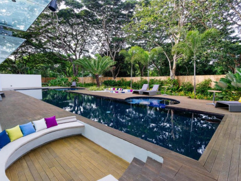Hotel Canvas Boutique