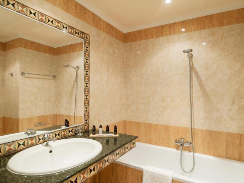 Hotel Canvas by Mitsis Petit Palais