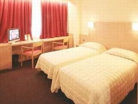Hotel Capital