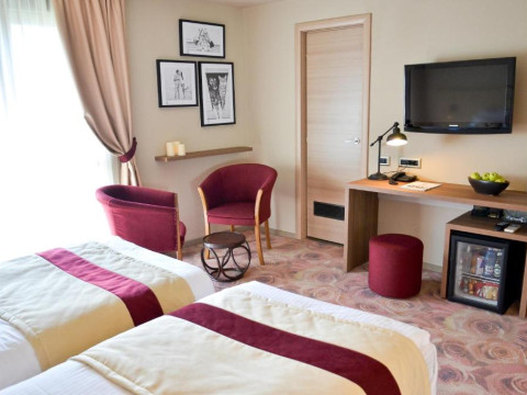 Hotel Capitolina City Chic