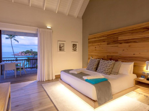 Hotel Carana Beach