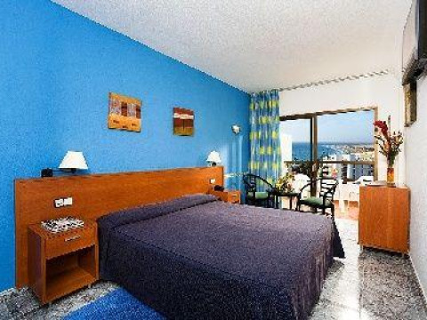 HOTEL CASERIO