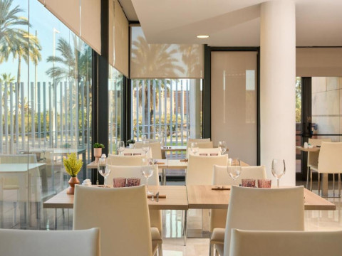 Hotel Catalonia Barcelona Beach (ex Hesperia Barcelona del Mar)
