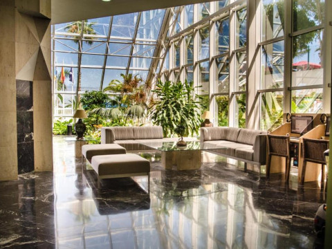 Hotel Catalonia Las Vegas (Adults Only)
