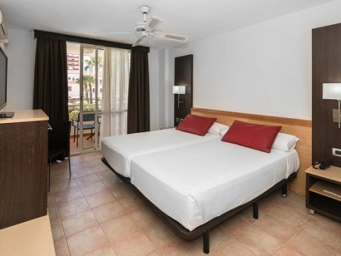 Hotel Catalonia Oro Negro