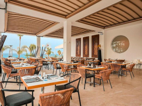 Hotel Cavo Maris Beach