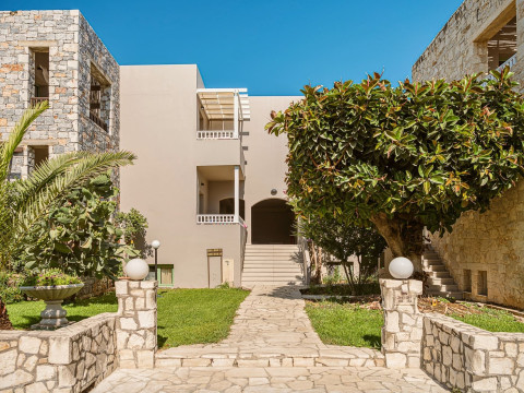 Erato Beach Hotel