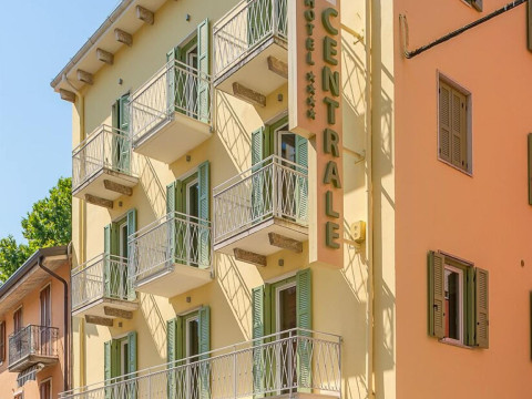 Centrale