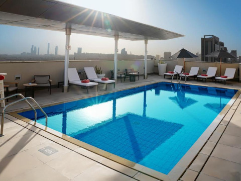 Hotel Centro Al Manhal by Rotana