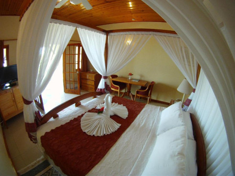 Hotel Charela Inn