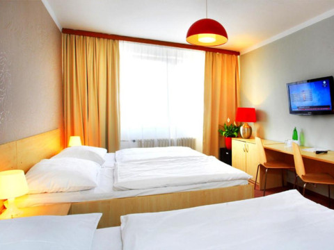 Hotel Charles Central