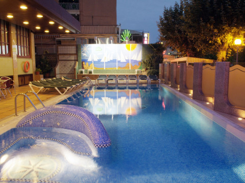 Hotel Checkin Garbi