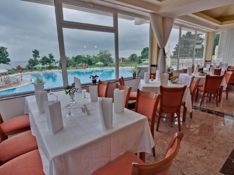 Hotel Cleopatra