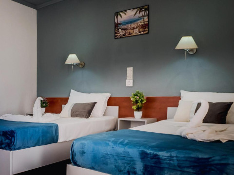 HOTEL CLOUD 9 Adults Only 18+