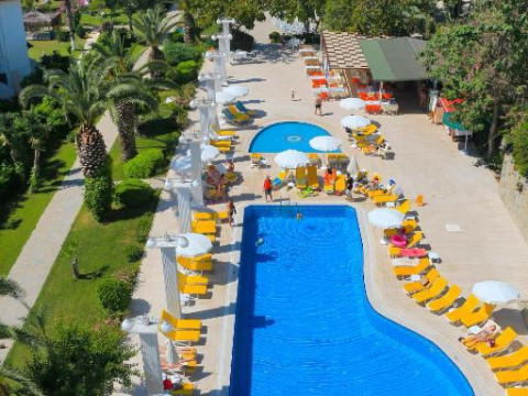 Hotel Club Aqua Plaza