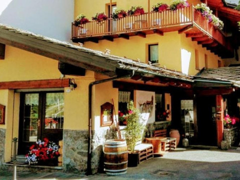 Hotel Coeur Du Village