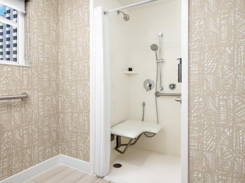 Hotel Continental Miami Beach, Tapestry Collection by Hilton