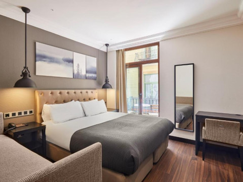 Hotel Cortes Rambla