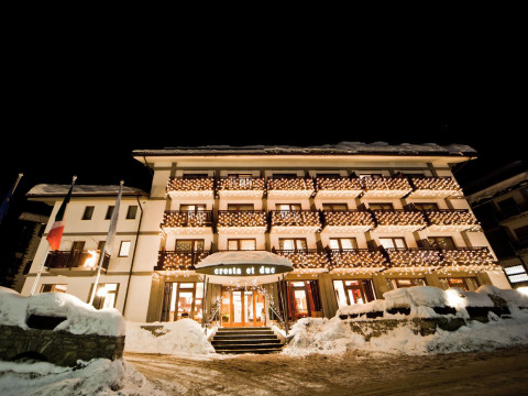 HOTEL CRESTA ET DUC