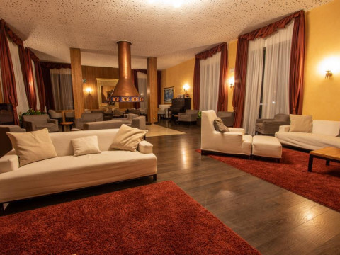 Hotel Cristallo Club