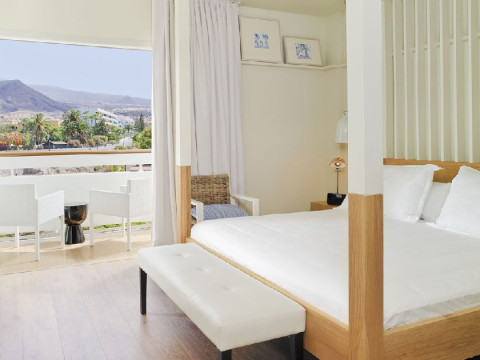 H10 BIG SUR - Adults Only +18
