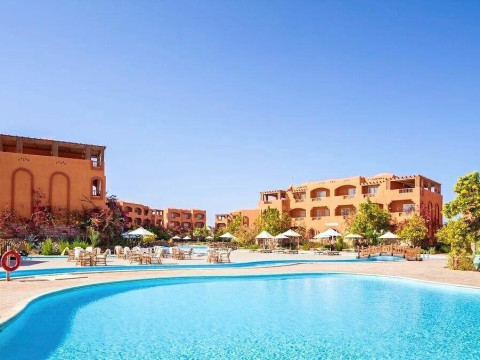 DREAM LAGOON & AQUA PARK RESORT