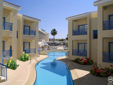 Kissos Hotel
