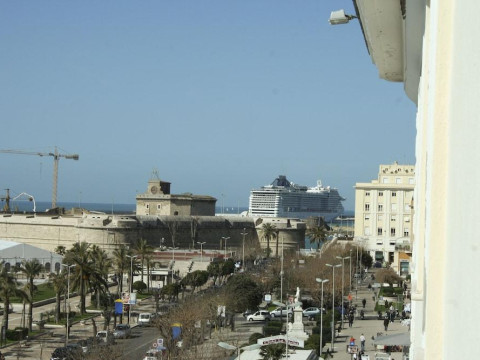 Hotel De La Ville
