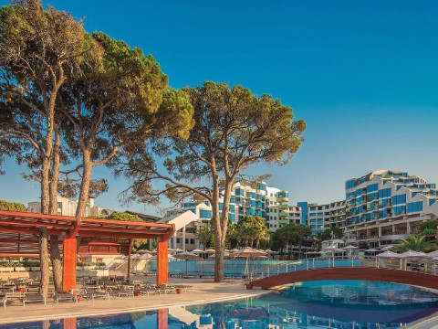 CORNELIA DE LUXE RESORT